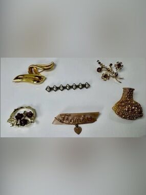 Avon/Monet/Gerry's/M.Jent Signed Vintage Gold Tone Brooches Pins Floral Lot-1665